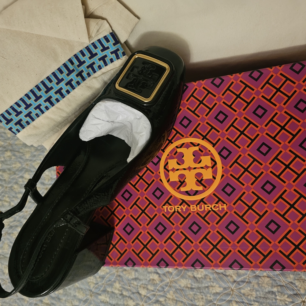 Tory Burch Black Patent Block Heel.